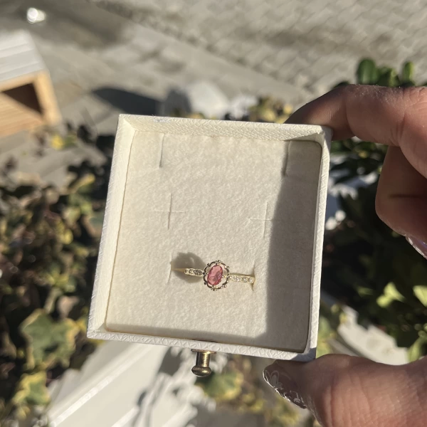 Kırmızı Taşlı Vintage Yüzük I 14 Altın Kaplama