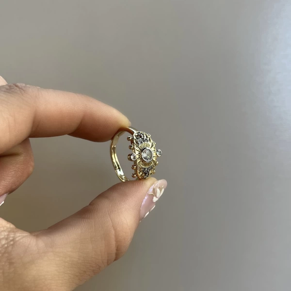 Beyaz Taşlı Göz Vintage Yüzük