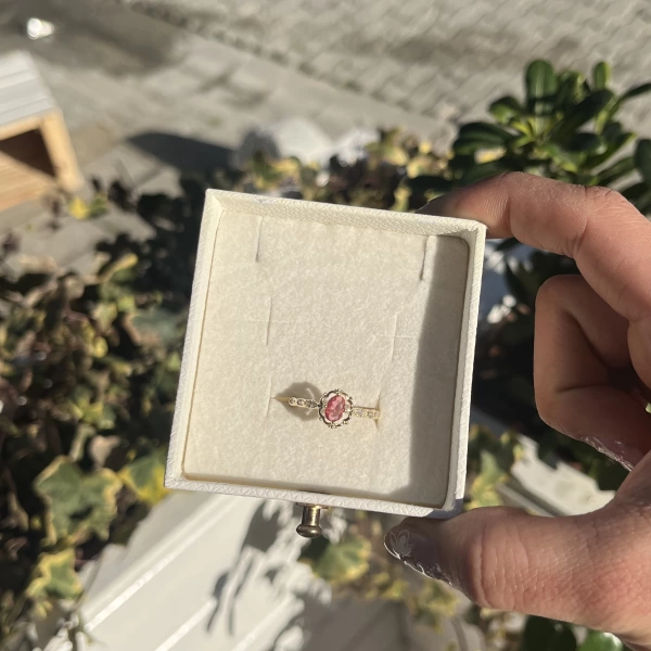 Kırmızı Taşlı Vintage Yüzük I 14 Altın Kaplama