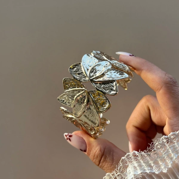 Yaprak Tasarımlı Bileklik