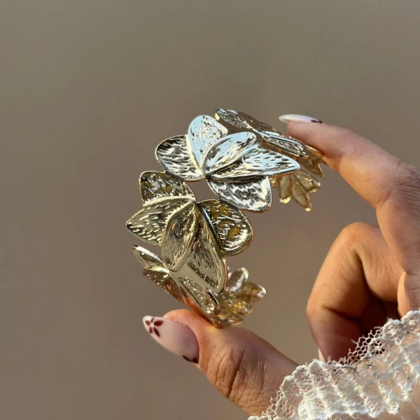 Yaprak Tasarımlı Bileklik