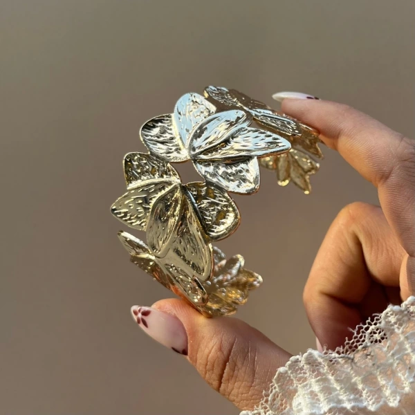 Yaprak Tasarımlı Bileklik