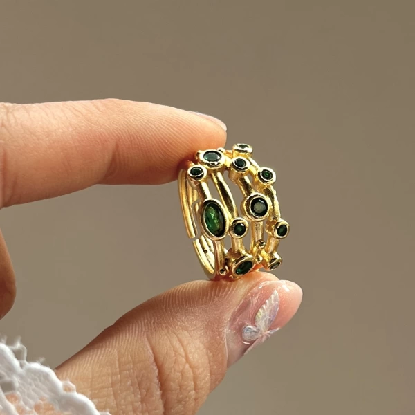 Yeşil Taşlı Vintage Yüzük I 14 Altın Kaplama