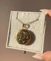 Çift Fotoğraflı Desenli Yuvarlak Kapaklı Kolye (2 cm)