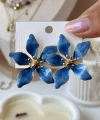 Sapphire Bloom Küpe