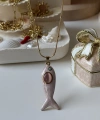 Pembe Taşlı Balık Kolye