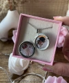 Yuvarlak Desenli Çift Fotoğraflı Kolye(2 cm)