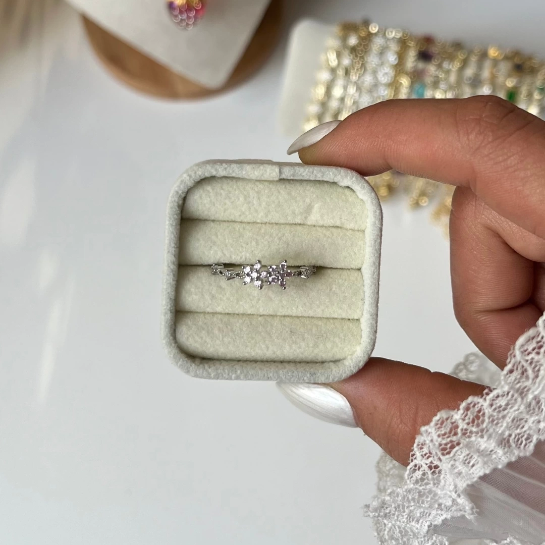 Crystal Vine Yüzük