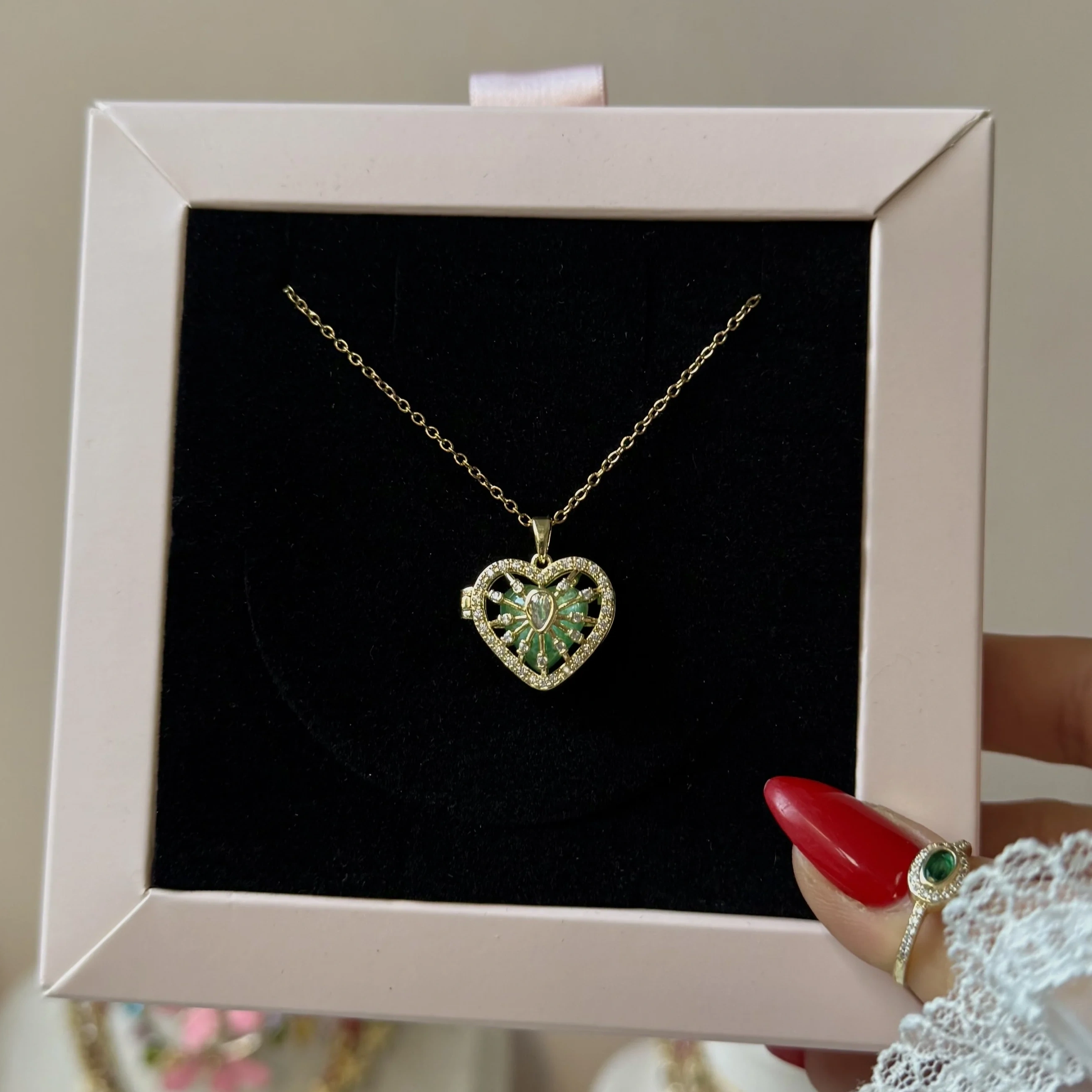 Locked Heart Kolye