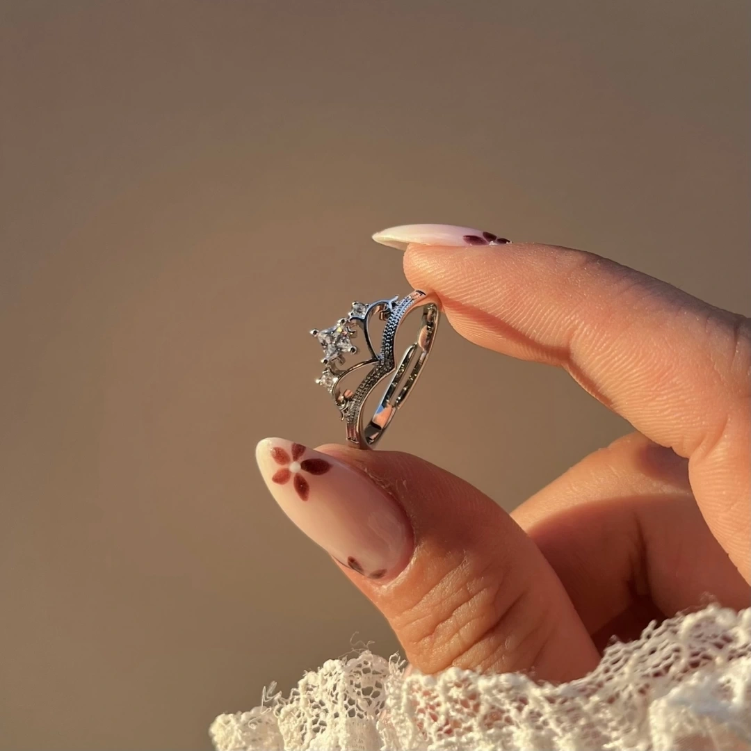 Love Tiara Yüzük