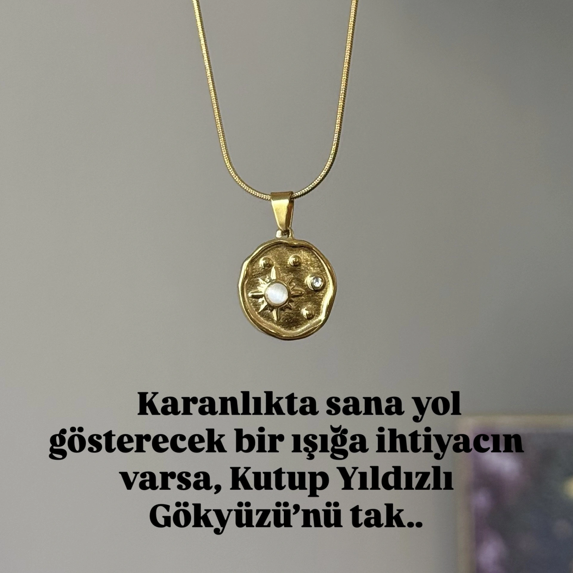Vintage Kuzey Yıldızı Taşlı Kolye