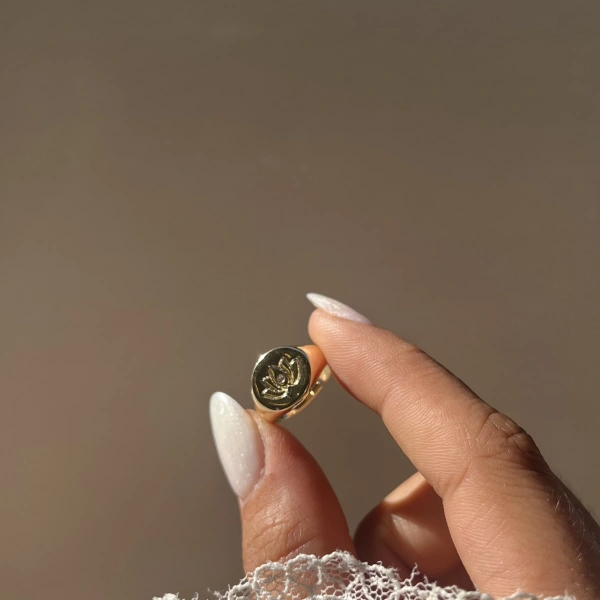 Lotus Yüzük