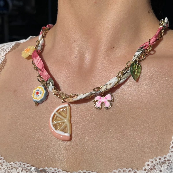 Limon Charmlı Çok Objeli Kolye
