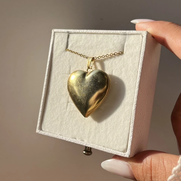 Yazılı ve Fotoğraflı Kapaklı Kalp Kolye (2,1 cm)