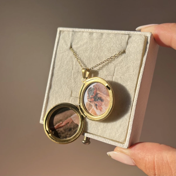 Çift Fotoğraflı Desenli Yuvarlak Kapaklı Kolye (2 cm)