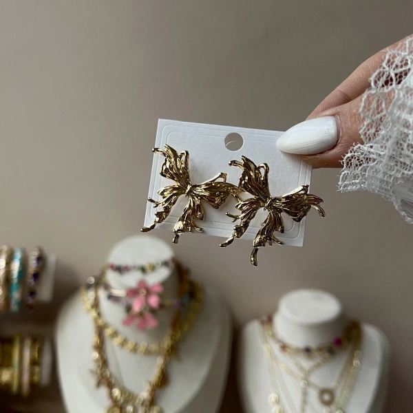 Antique Butterfly Küpe