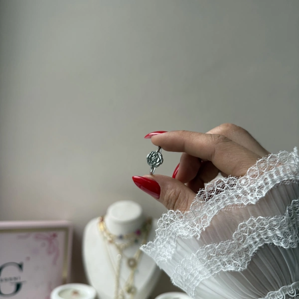 Antique Rose Yüzük