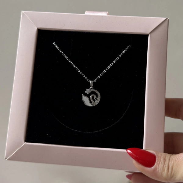 Mono Swan Kolye