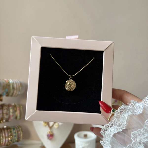 Golden Touch Kolye