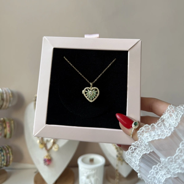 Locked Heart Kolye