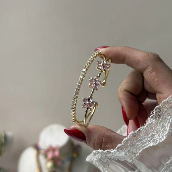 Prenses Pembe Taşlı Çiçek Kelepçe Bileklik