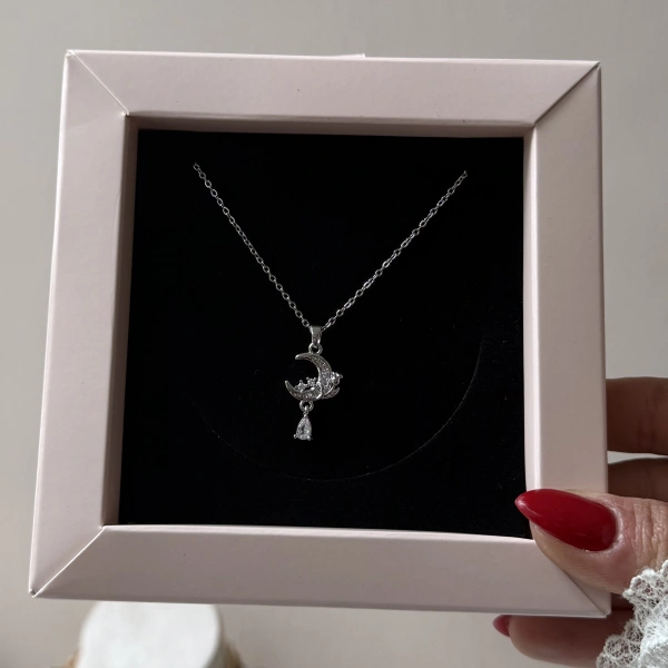 Moon ve Rose Taşlı Kolye