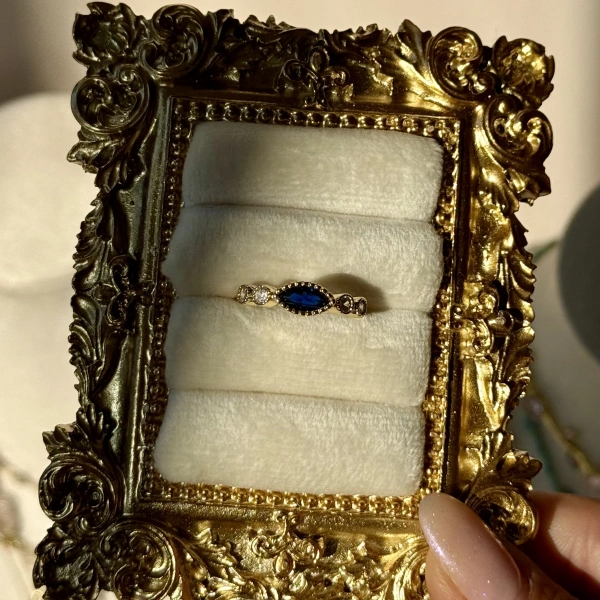 Luna Blue Yüzük