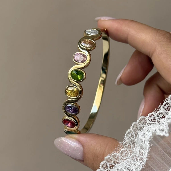 Renkli Oval Taşlı Kelepçe