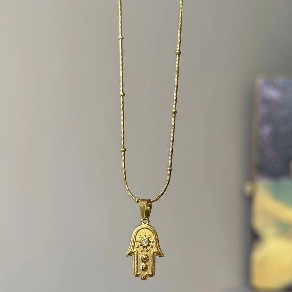 Hamsa Eli Kolye