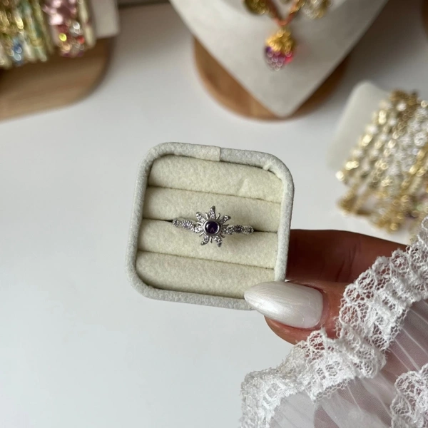 Amethyst Snowflake Yüzük