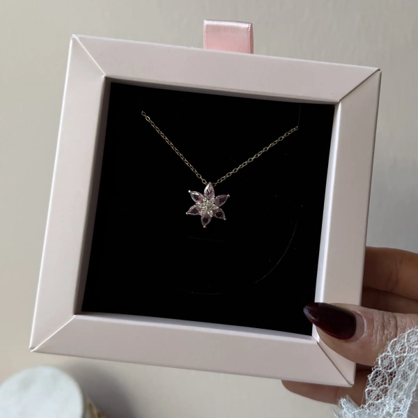 Crystal Flower Kolye