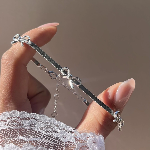 Fiyonklu İtalyan Baby Bileklik
