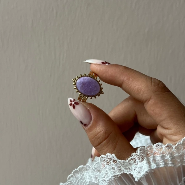 Lilac Crown Yüzük
