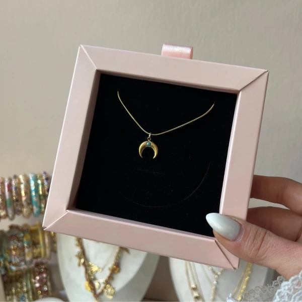 Moondrop Kolye