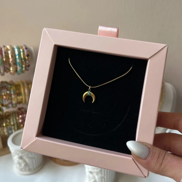 Moondrop Kolye