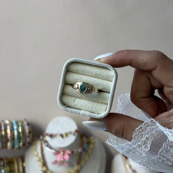 Moonstone Yüzük