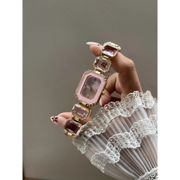 Pembe Elmaslı Vintage Saat