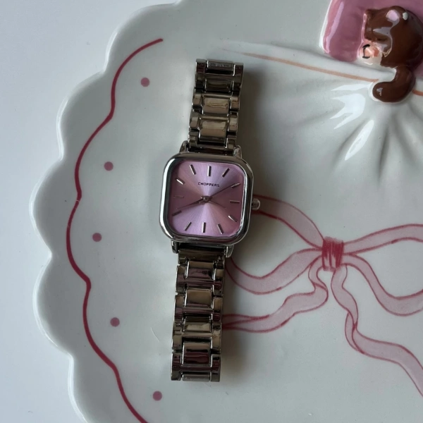 Pembe Kadran Klasik Vintage Saat