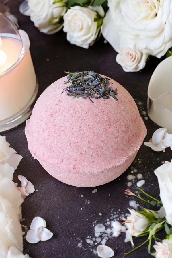 20 Adet Oyuncaklı Banyo ve Pedikür Topu – 125 gr Nem Bombası