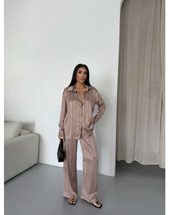 Çizgi Desen Saten Takım - Kahverengi