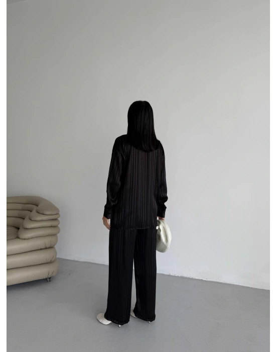 Çizgi Desen Saten Takım - Siyah