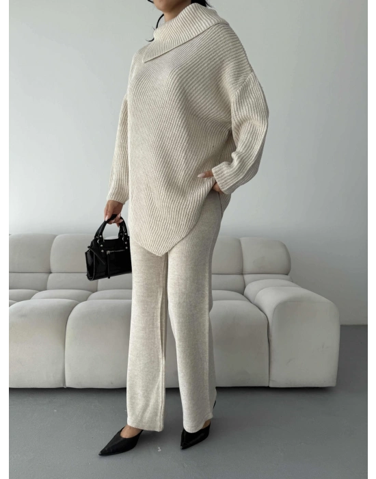 Mektup Yaka Triko Takım 1555 - Bej