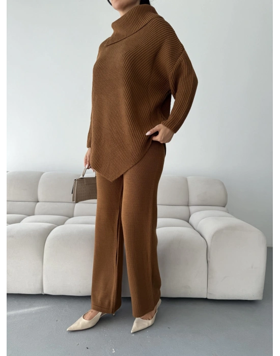 Mektup Yaka Triko Takım 1555 - Kahverengi