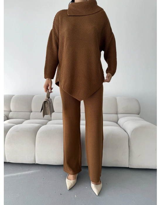 Mektup Yaka Triko Takım 1555 - Kahverengi