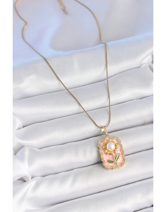 MuI MuI 316L Çelik Gold Renk Zincir Pembe Mineli İncli Papatya Model Portre Model Kadın Kolye