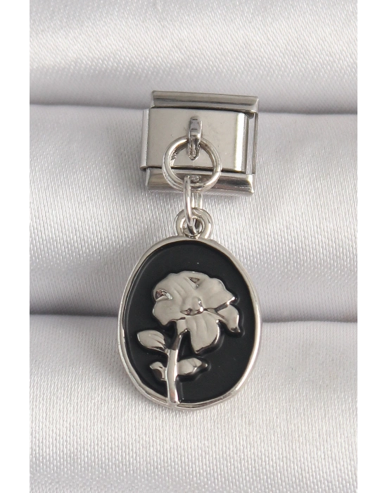 MuI MuI 316L Çelik Gümüş Renk Gümüş Çiçek İşlemeli Siyah Portre Model Nomination Charm