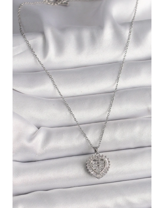 MuI MuI 316L Çelik Gümüş Renk Zincir Zirkon Taşlı Kalp Model Kadın Kolye