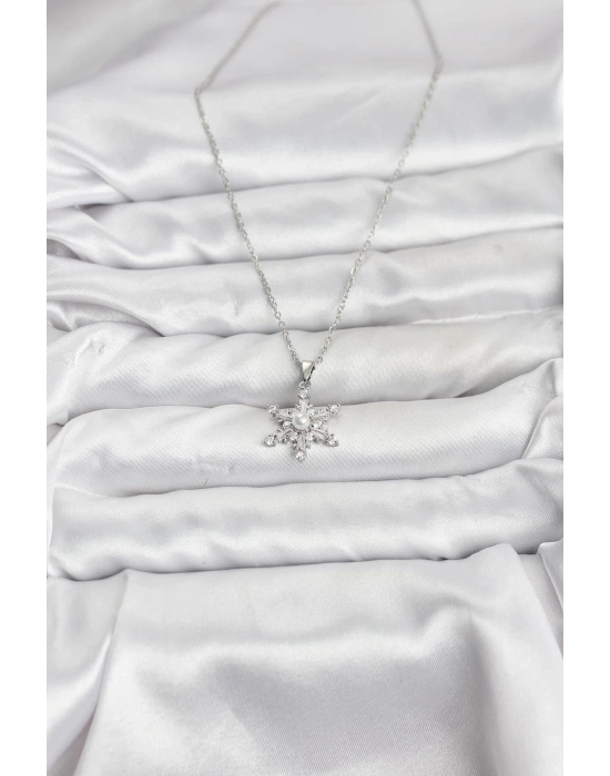 MuI MuI 316L Çelik Zincir Gümüş Renk Kar Tanesi Model Zirkon Taşlı Kadın Kolye