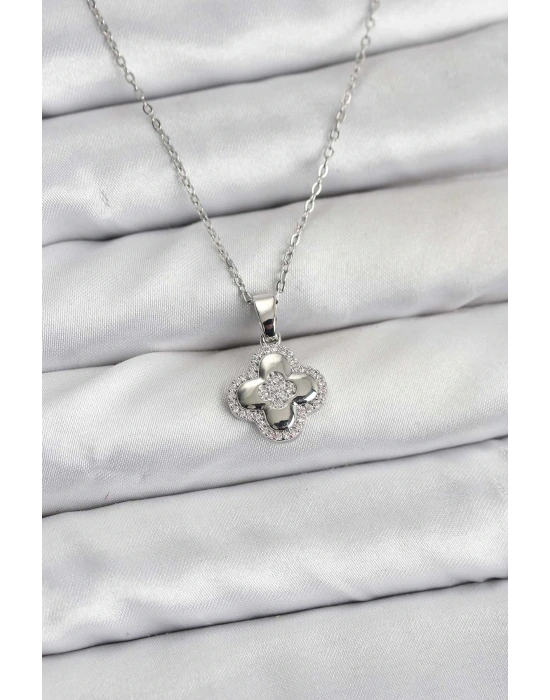 MuI MuI 316L Çelik Zincir Gümüş Renk Zirkon Taşlı Yonca Model Kadın Kolye
