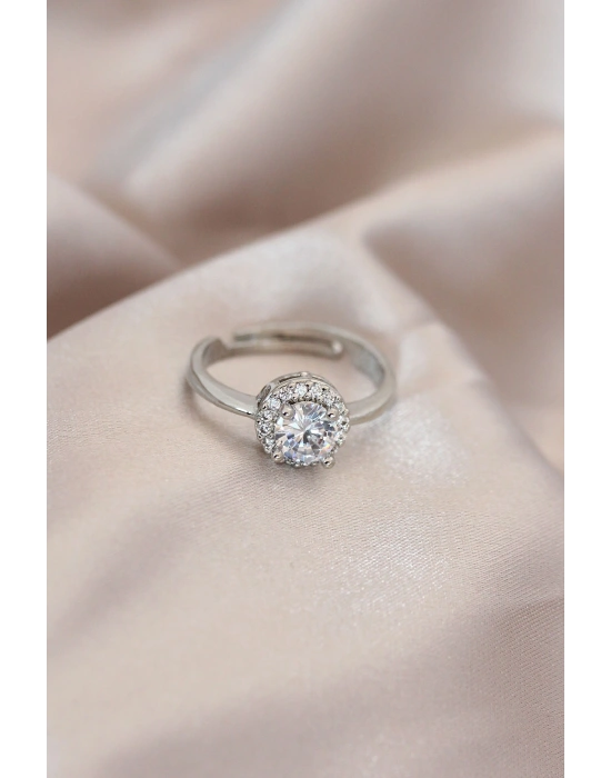 MuI MuI Ayarlamalı Gümüş Renk Metal Zirkon ve Kristal Taşlı Oval Model Yüzük